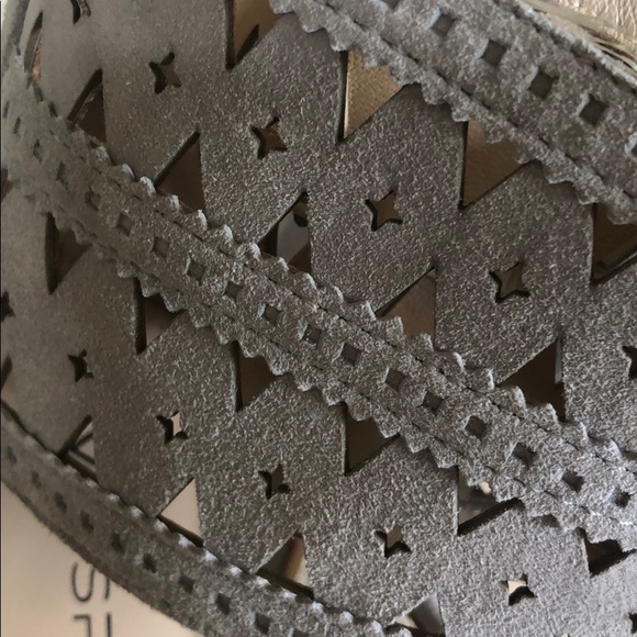 Via Spiga Gray Suede Heels - Picture 5 of 7